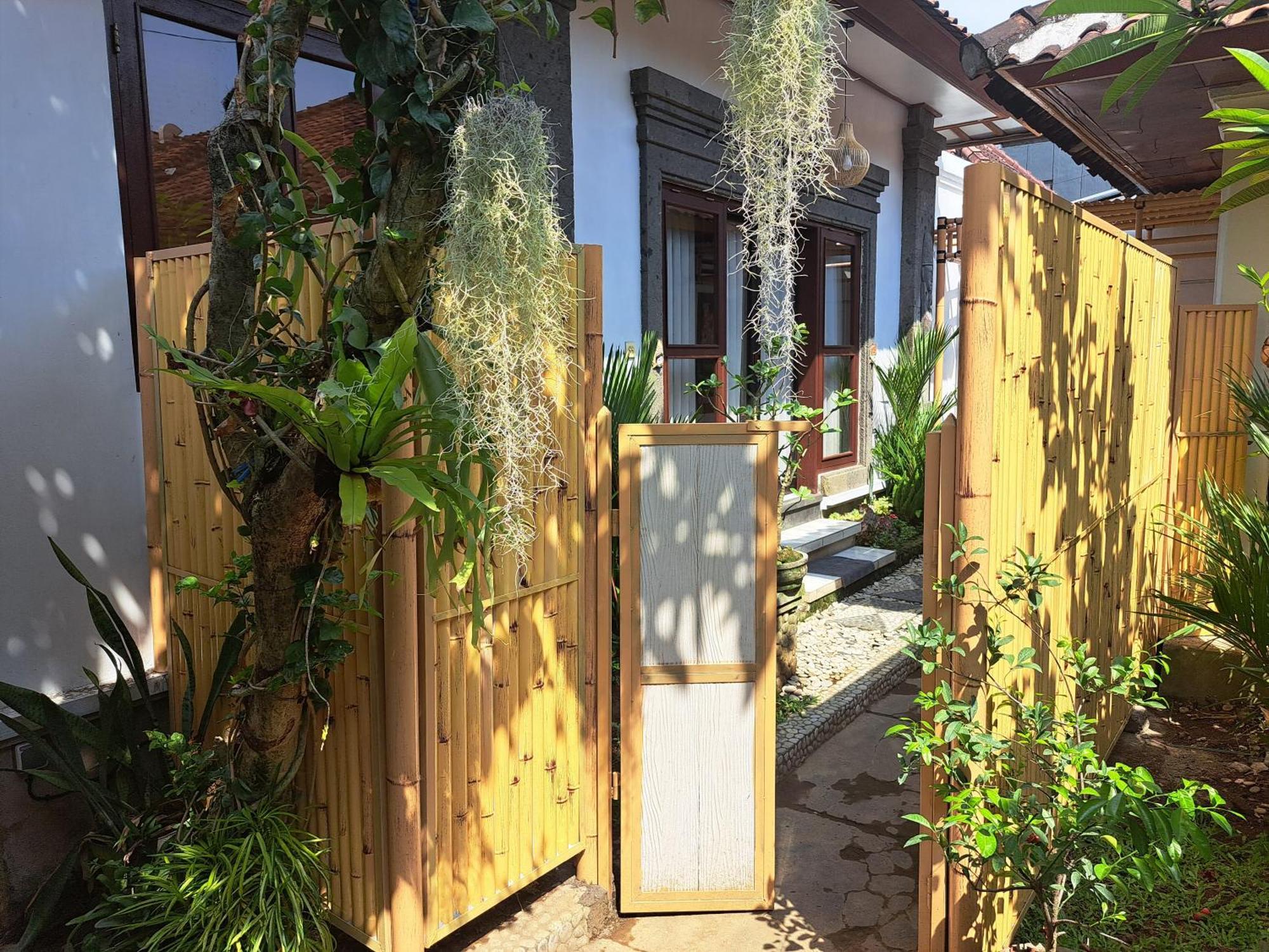 Ascarya Guest House Sanur  Ngoại thất bức ảnh